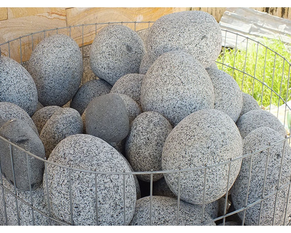 Yuvarlanmış Taşlar