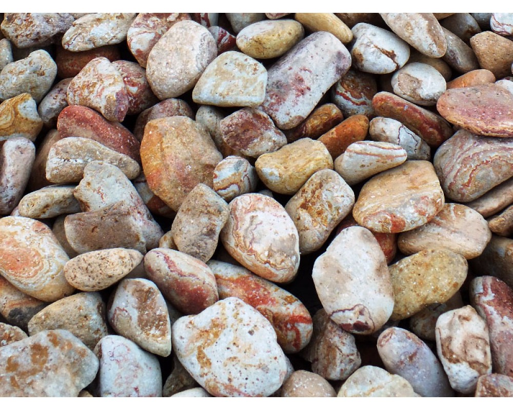 Yuvarlanmış Taşlar